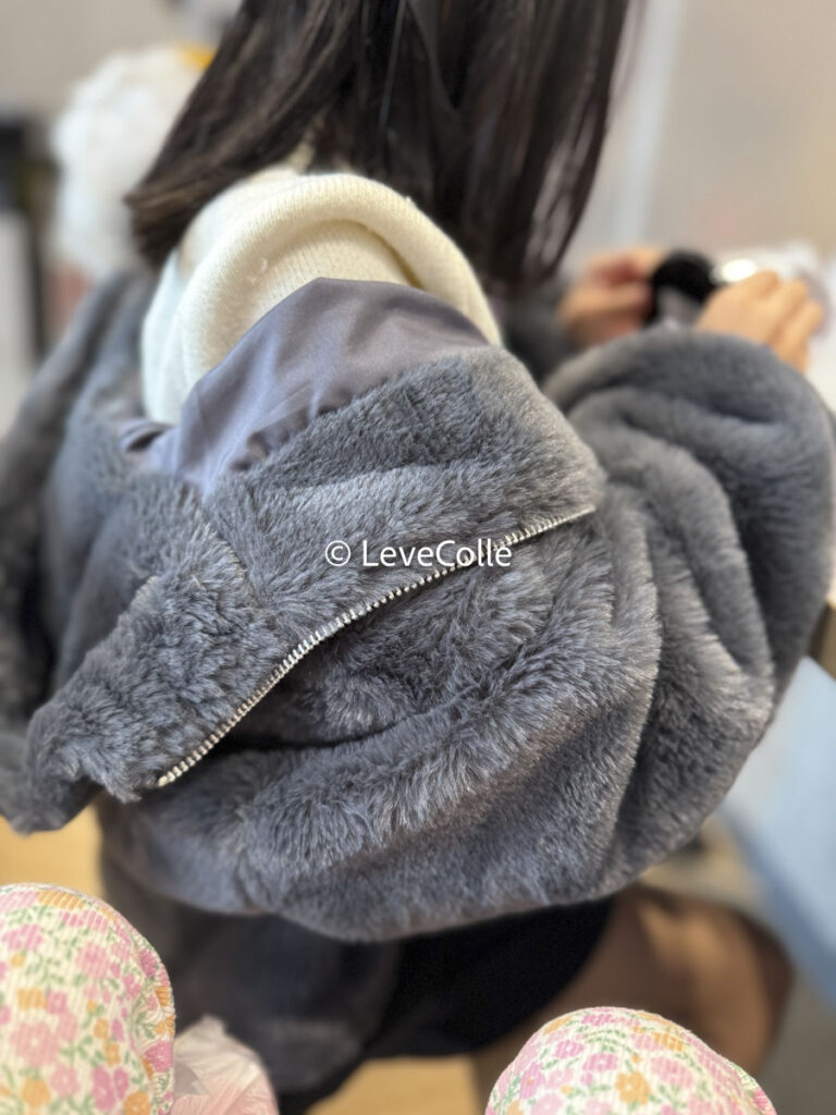 小学生女子服何を買う