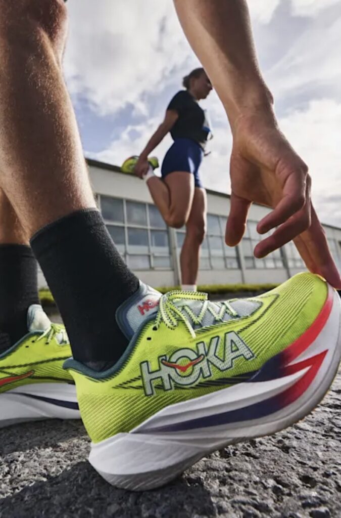 HOKAセールいつ